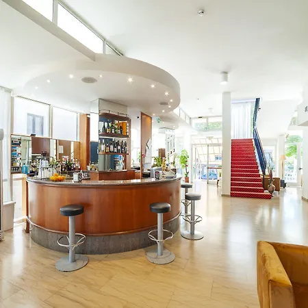 Kursaal فندق ريميني